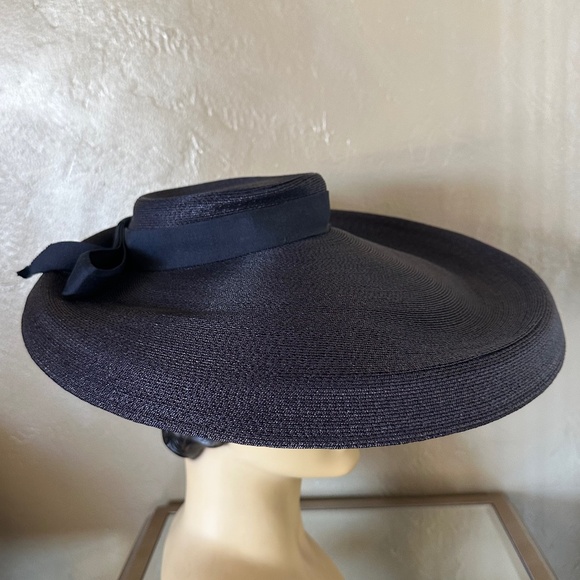 SPLENDID 1950s\' NAVY STRAW CART WEHEEL HAT WITH GROSGRAIN BAND main image 6